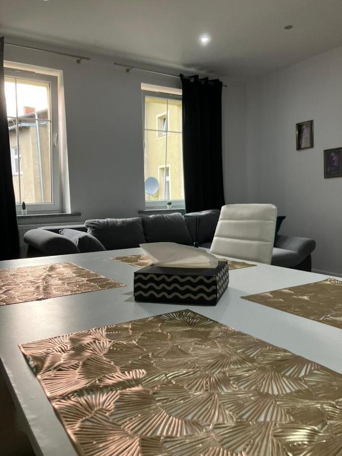 Apartament Centrum 瓦乌布日赫 外观 照片